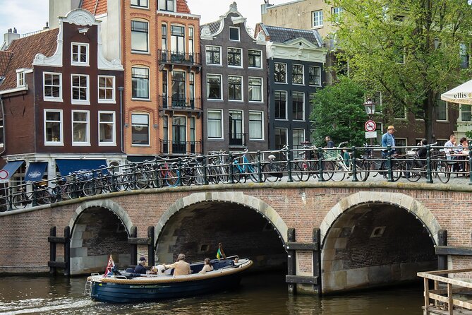 Amsterdam: Cultural Highlights in English/German/Italian - Key points to know before booking