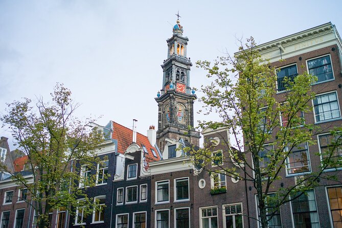 Amsterdam: Cultural Highlights in English/German/Italian - Begijnhof, the hidden church, and the final stop at Spui
