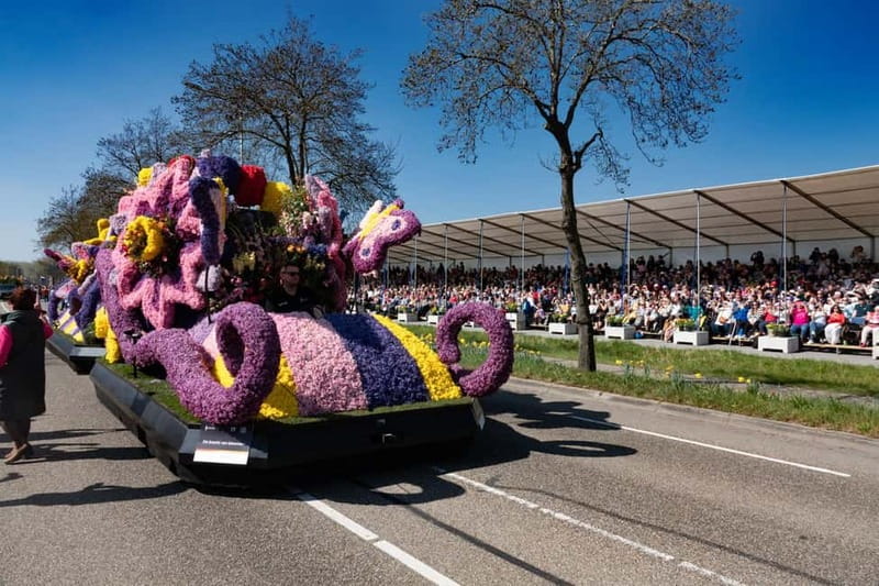 Amsterdam: Day Trip to Flower Parade & Keukenhof on April 18 - What happens at This is Holland