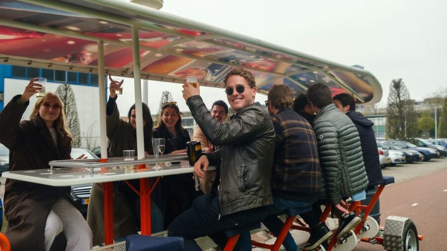 Amsterdam: Dutch Beer Bike Blast Tour with Onboard Bar - Sixty-five minutes through Sloterdijk