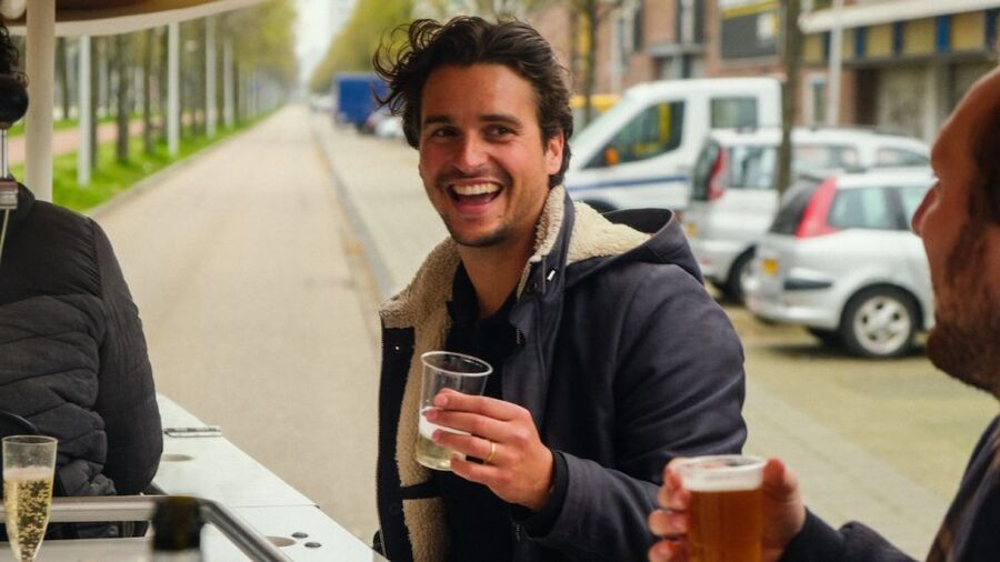 Amsterdam: Dutch Beer Bike Blast Tour with Onboard Bar - Meeting at Rhoneweg 1 in Amsterdam