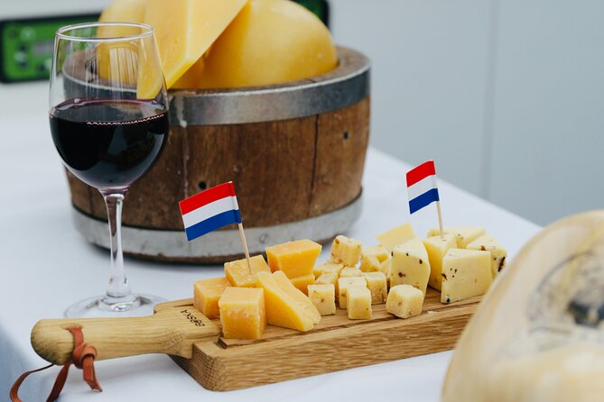Amsterdam: Dutch Cheese and Wine Tasting Cruise - Key points to know before booking