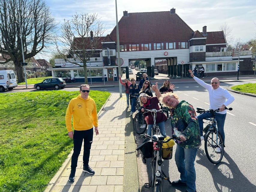 Amsterdam: Dutch Countryside E-Bike with Cheese & Clogs - Practical details that affect your choice