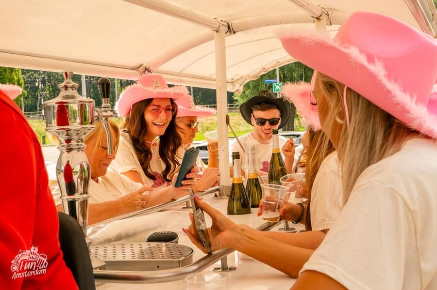 Amsterdam: Dutch Prosecco Party Bike - The 65-minute pedal through Sloterdijk