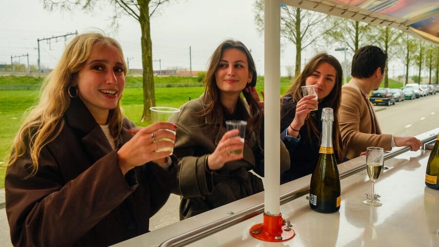 Amsterdam: Dutch Prosecco Party Bike - Who should book this bike?