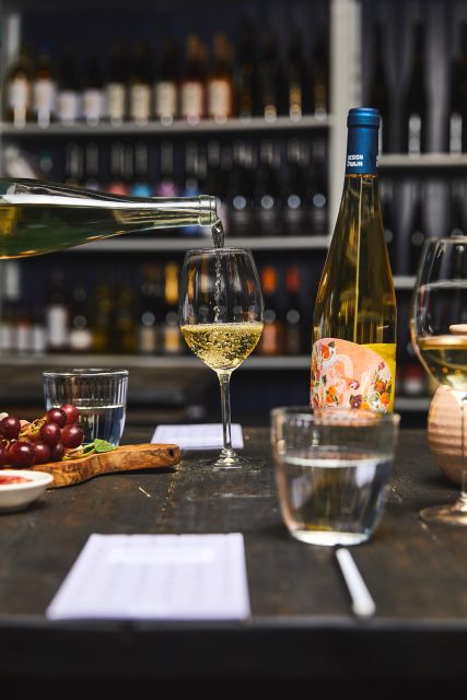 Amsterdam: Dutch Wine Tasting with Sommelier - Who will enjoy this tasting most