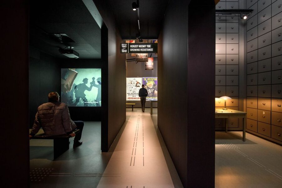 Amsterdam: Dutch WWII Resistance Museum Entry Ticket - The difficult choices of occupation
