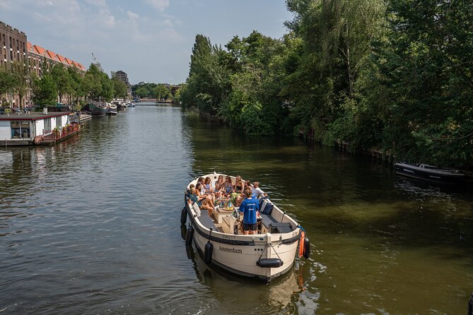 Amsterdam: Evening Candle Light Cruise With Wine & Cheese - Starting at Oudezijds Voorburgwal 230