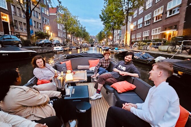 Amsterdam Evening Cruise in Small Group - What the $36.20 price gets you