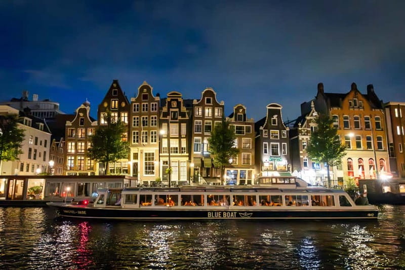 Amsterdam: Evening Cruise with Optional Wine and Snacks - Why Amsterdam is especially good from the water at night