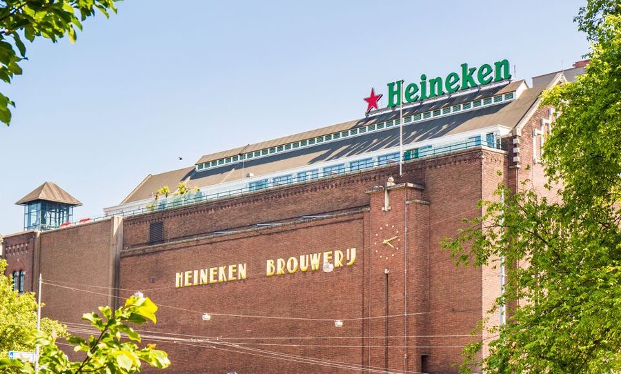 Amsterdam: Exclusive Heineken Experience VIP Tour Ticket - Five premium beers in a private bar