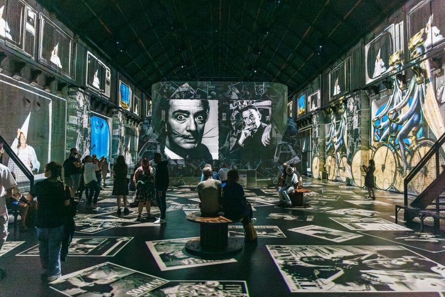 Amsterdam: Fabrique des Lumières Entry Ticket - Foreign Nature turns mathematics into color
