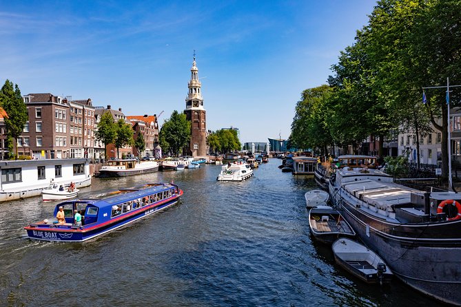Amsterdam Family-Friendly Canal Cruise with Snackbox Option - Boarding from a central departure point