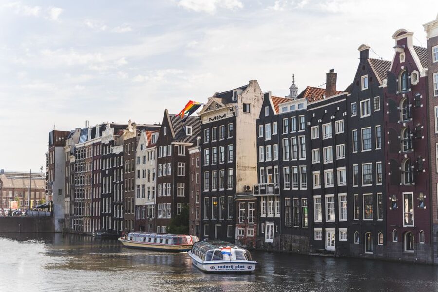 Amsterdam full day: Walking, Biking & Cruising with Lunch - A Dutch pancake lunch at Damrak 44
