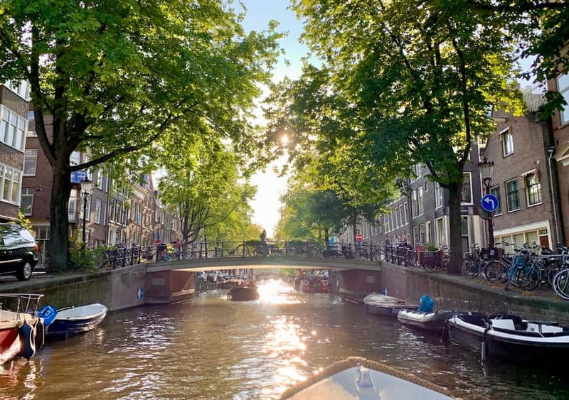 Amsterdam: German Canal Cruise with Unlimited Drinks Option - Key details before you book