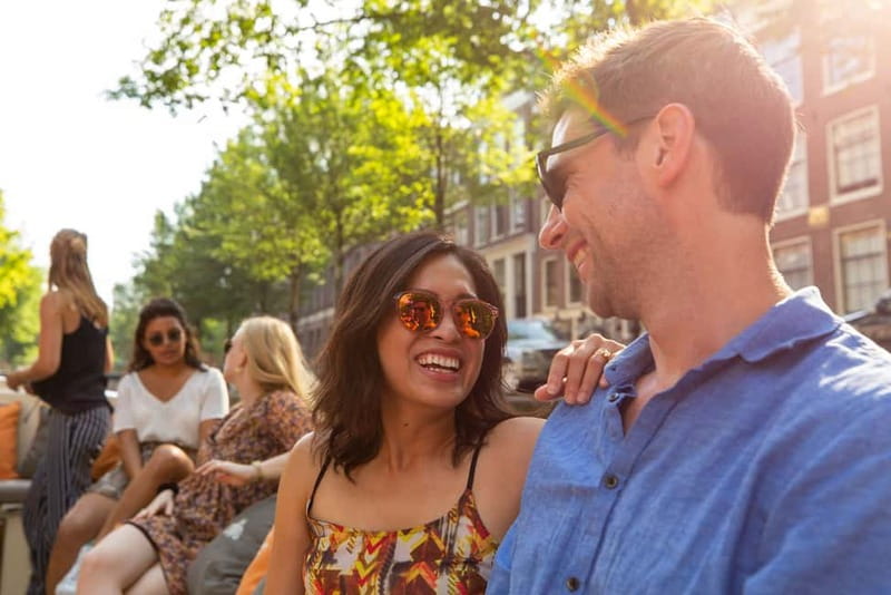 Amsterdam: German Canal Cruise with Unlimited Drinks Option - Why Amsterdam is best seen by boat