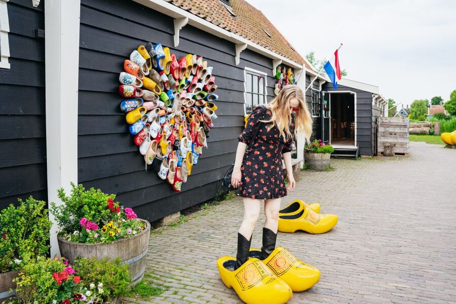 Amsterdam: Giethoorn, Volendam, and Zaanse Schans Tour - The five details that shape your day