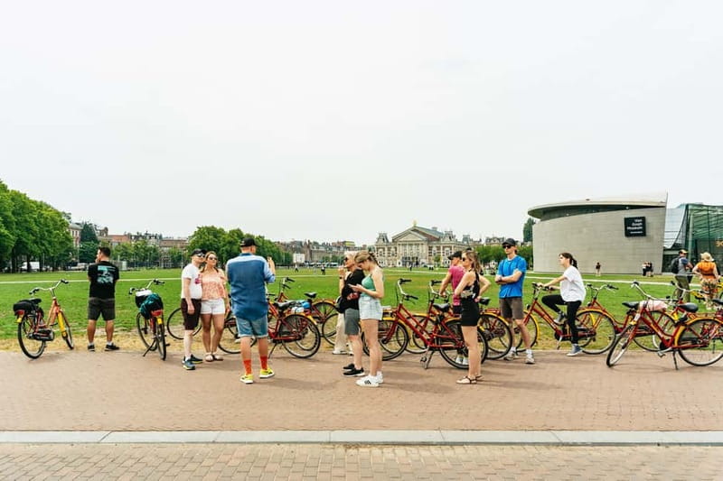 Amsterdam: Guided Bike Tour City Centre in EN/DE/FR/ES - What makes this Amsterdam bike tour useful