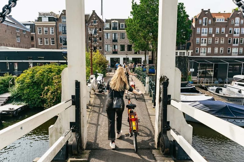 Amsterdam: Guided Bike Tour City Centre in EN/DE/FR/ES - Jordaan, Brouwersgracht, and the Nine Streets