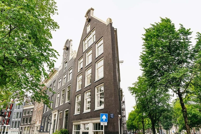 Amsterdam: Guided Bike Tour City Centre in EN/DE/FR/ES - Westerkerk and the canal ring