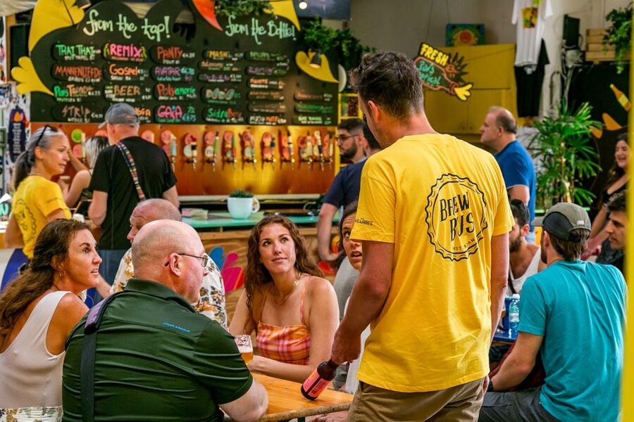 Amsterdam: Guided Craft Beer Brewery Bus Tour with Tastings - The main brewery tour and its 45-minute visit