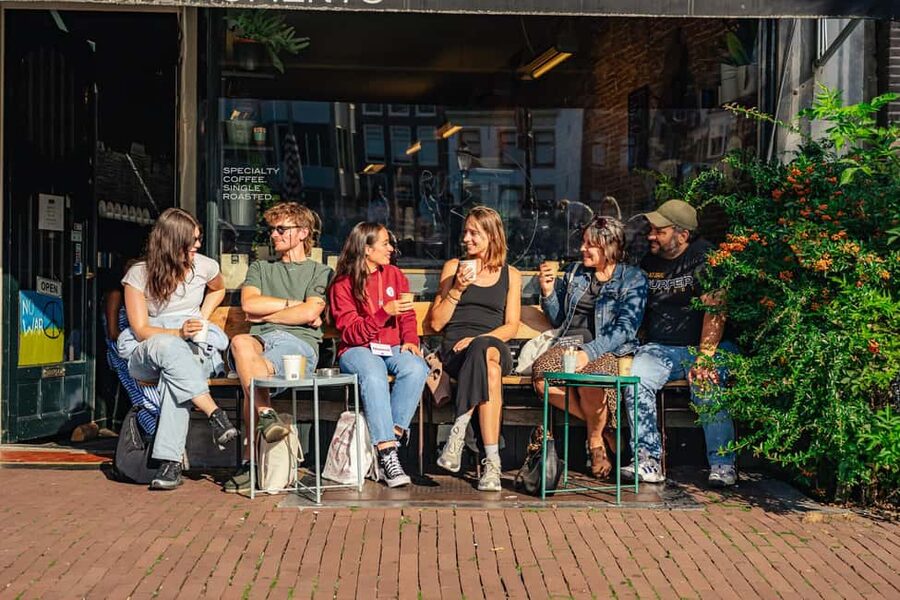 Amsterdam: Guided Cultural Food Tour in German or English - Starting beneath the National Monument