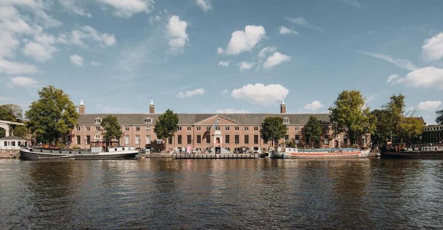 Amsterdam: H'ART Museum Entry Ticket - Why H’ART Museum feels different from a standard museum visit