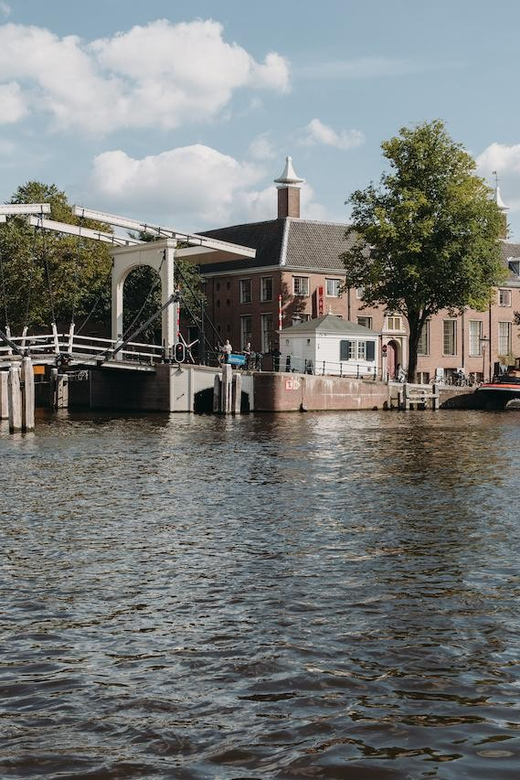 Amsterdam: H'ART Museum Entry Ticket - Seeing Happy Birthday Amsterdam through 75 artists