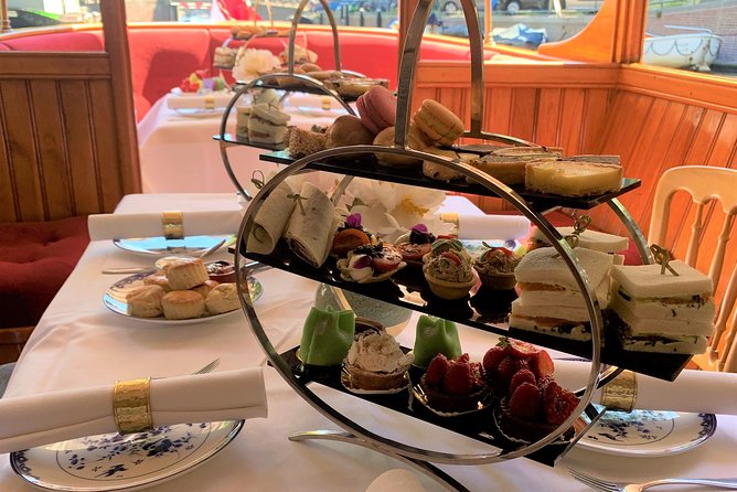 Amsterdam: High Tea Cruise - The route through Amsterdam’s canal rings