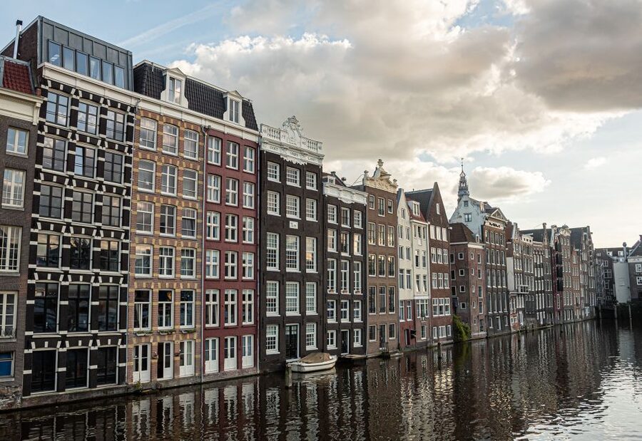 Amsterdam: Highlights Discovery tour - Dam Square and the Royal Palace