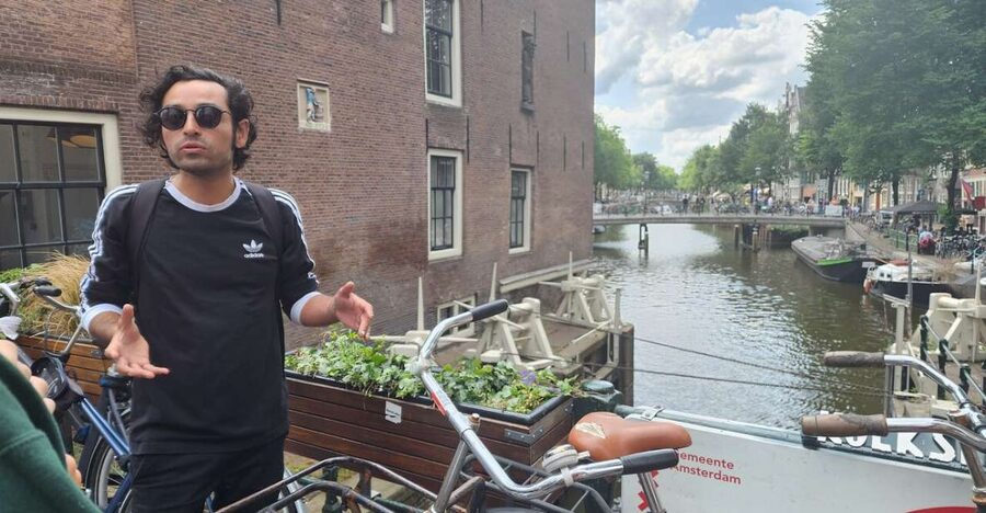 Amsterdam: Highlights Discovery tour - Meeting at Damrak beside Amsterdam Centraal