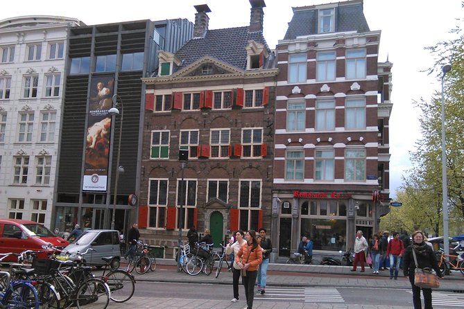 Amsterdam in a Nutshell 4 Hour Private Car Tour and Amsterdam Born Private Guide - Why the private format matters