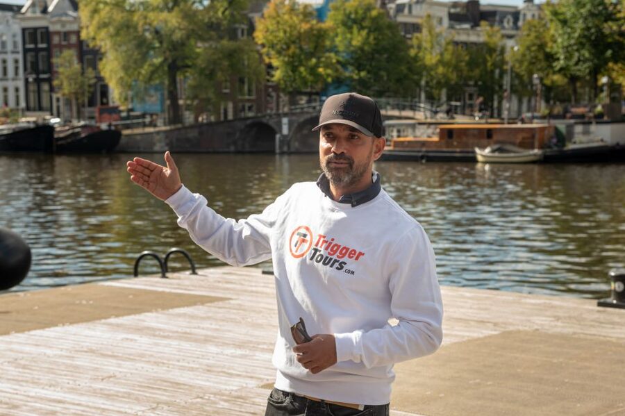 Amsterdam: Jewish Quarter and History Guided Tour - Portuguese Synagogue and Jewish community life
