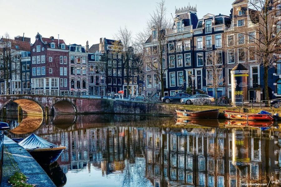 Amsterdam Jewish Quarter walking tour - Monuments and Amsterdam’s Cultural Memory