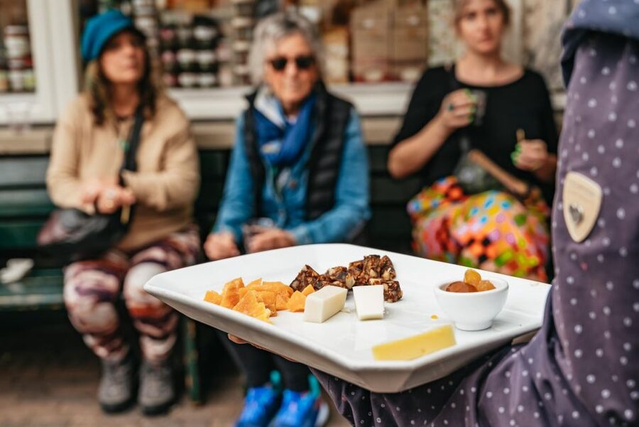 Amsterdam: Jordaan District Local Food Walking Tour - Why Jordaan makes a smart food-tour base