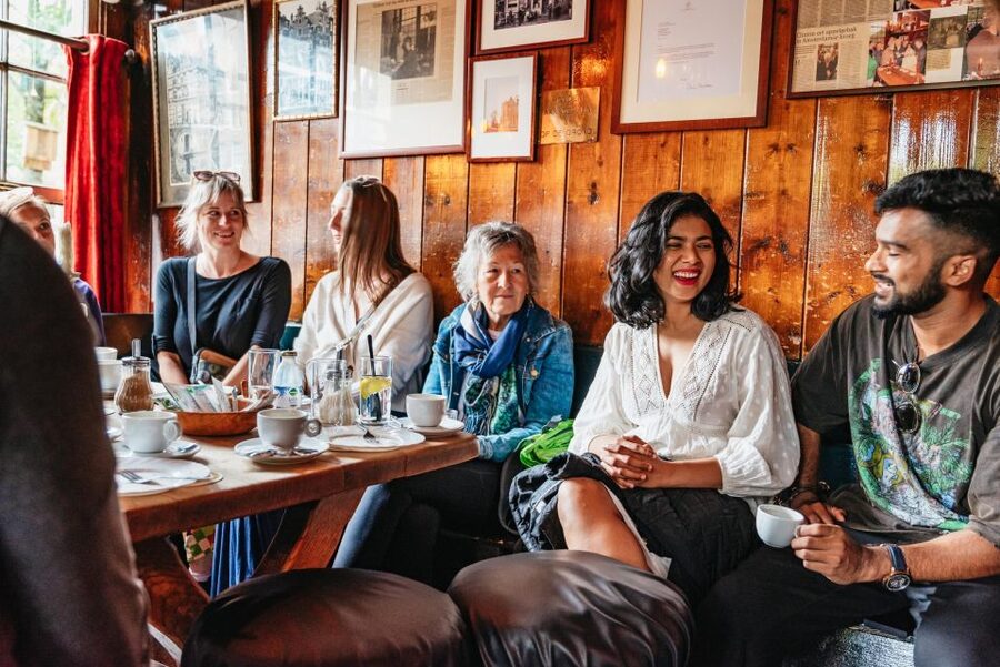 Amsterdam: Jordaan District Local Food Walking Tour - Six stops, six ways to read Amsterdam