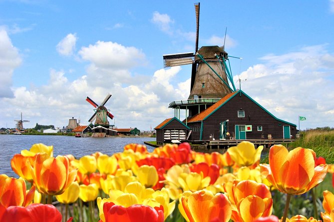 Amsterdam: Keukenhof and Zaanse Schans Windmills Guided Day Trip - Is the $106 price good value?