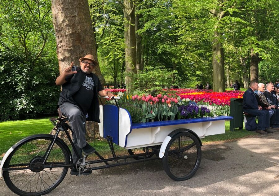 Amsterdam: Keukenhof Tulip Garden and Giethoorn Experience - Why pair Keukenhof with Giethoorn?