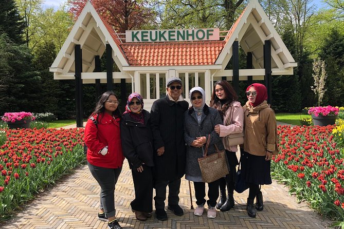 Amsterdam: Keukenhof Tulip Gardens and Giethoorn with Boat Tour - Cancellation and planning details
