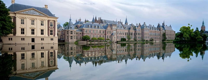 Amsterdam: Kinderdijk, Euromast, Delft and Den Haag Day Tour - Food, tickets, and what the $152 covers