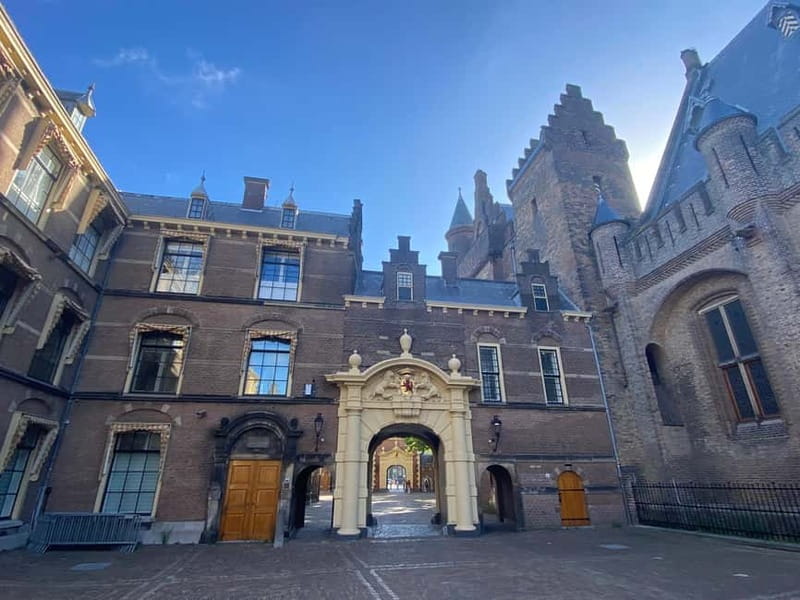 Amsterdam: Kinderdijk, Euromast, Delft and Den Haag Day Tour - Who will enjoy this day trip