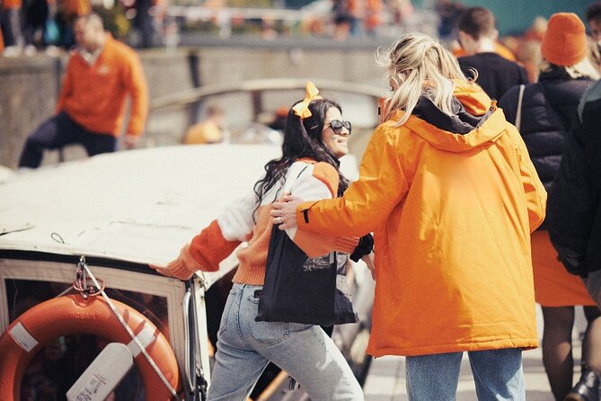 Amsterdam King’s Day Boat Party with Unlimited Drinks 2026 - Music, drinks, and the onboard mood