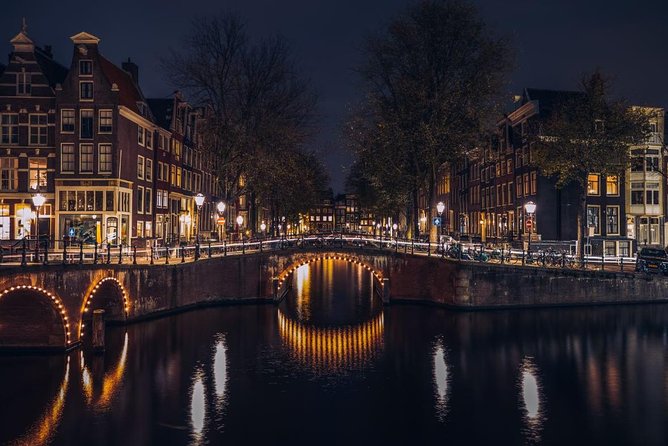Amsterdam Layover: Walking Tour & Canal Cruise + Airport Transfer - How the airport transfer changes the experience