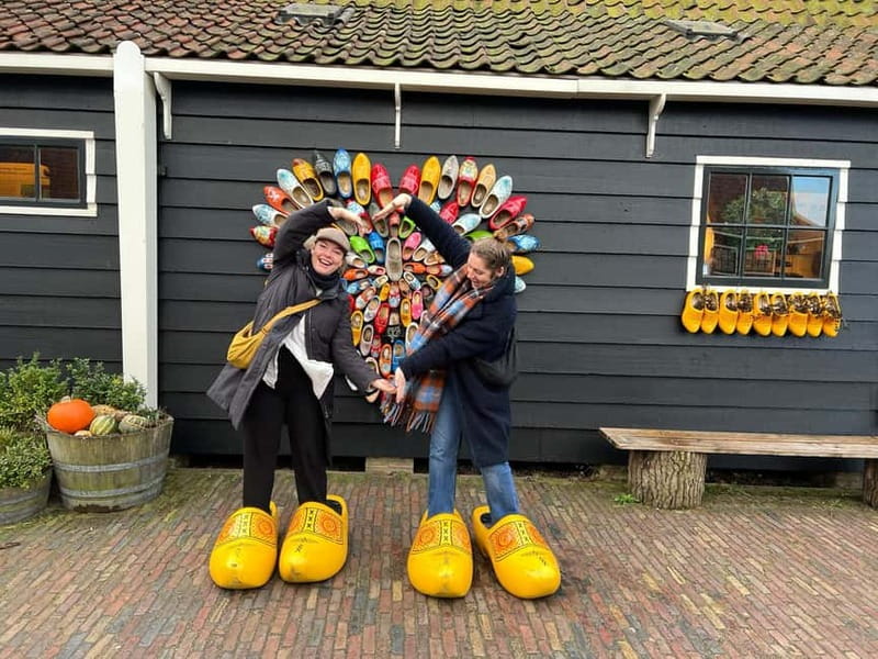 Amsterdam: Leisurely Windmill & Countryside Bike Ride - Cheese, snacks, pigs, and possible extra stops