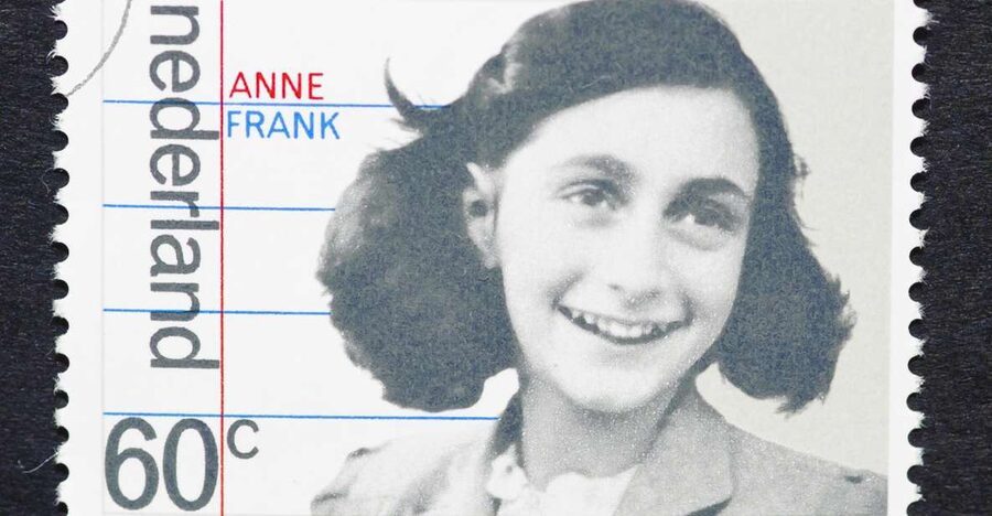 Amsterdam: Life of Anne Frank and World War II Walking Tour - The Jewish Historical Museum and the story beyond Anne