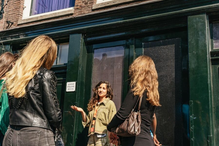 Amsterdam: Life of Anne Frank and World War II Walking Tour - Seeing the Anne Frank House from outside