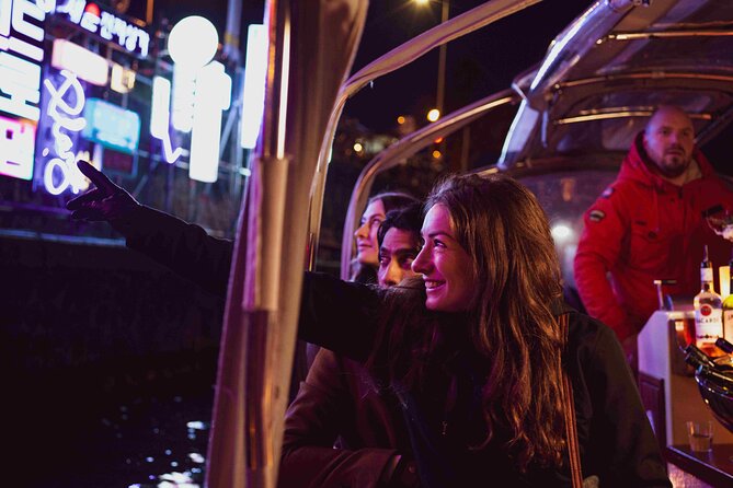 Amsterdam Light Festival: Canal Cruise + Bite & Unlimited Drinks - Choosing the bite and unlimited drinks option