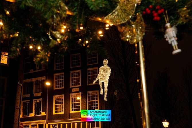 Amsterdam Light Festival: Heated Boat Cruise + Hot Drinks & Bite - Finding the departure point without a last-minute scramble