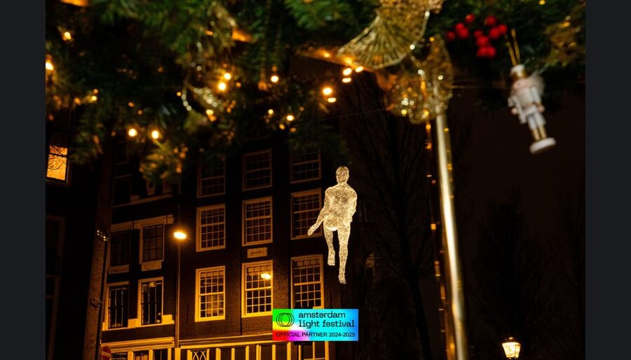 Amsterdam: Light Festival Heated Cruise w/ Drinks & Snacks - Brouwersgracht and Haarlemmersluis