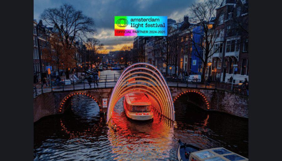 Amsterdam: Light Festival Heated Cruise w/ Drinks & Snacks - Drinks, snacks, and the real value of $31